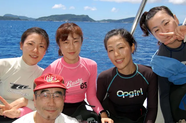 沖縄・渡嘉敷島ビーチ・水中写真の写真 4