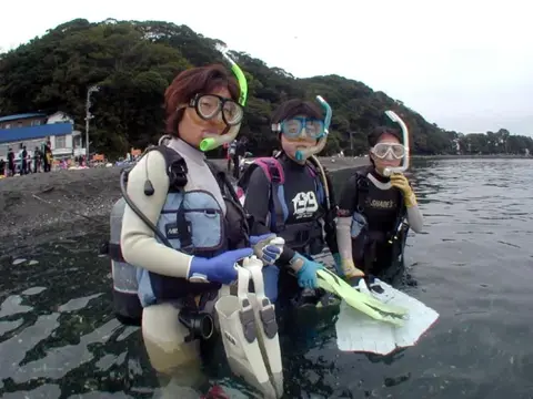 秋の海・大瀬の写真 1