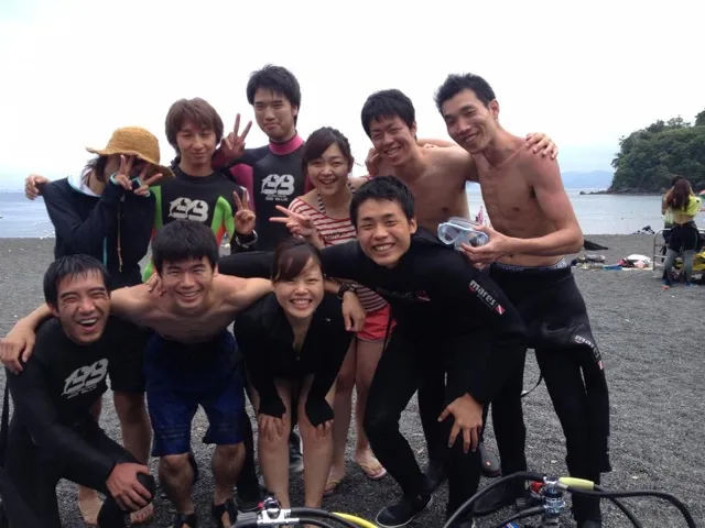 伊豆・大瀬崎でのダイビング：参加者の集合写真