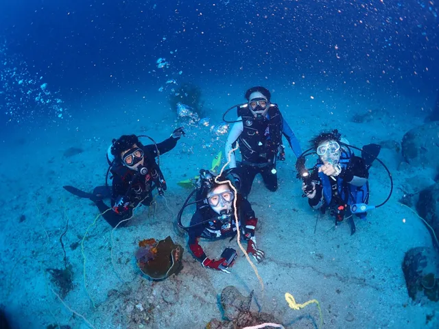 海神丸でのダイビングの記録写真