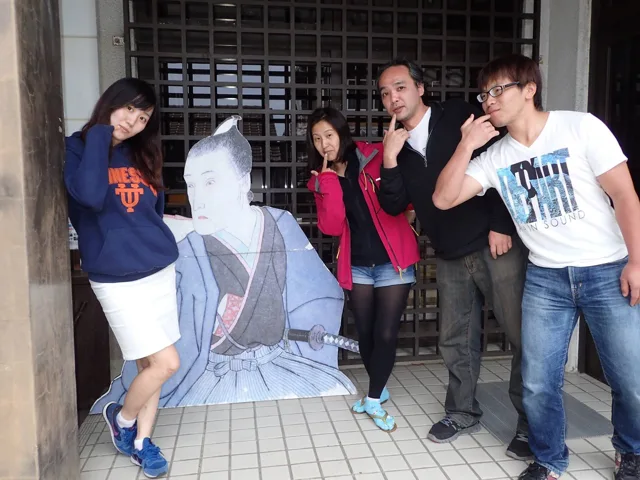 淡路SA ハイウェイオアシス(上り)での4人以上の参加者の集合写真