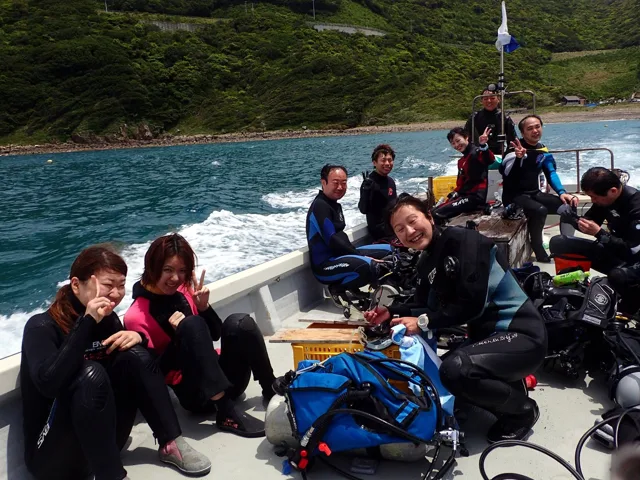 海神丸でのダイビングの記録写真