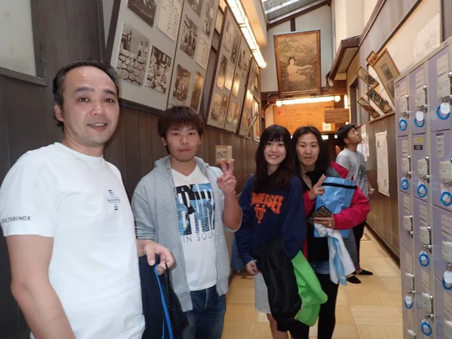 淡路SA ハイウェイオアシス(上り)での4人以上の参加者の集合写真
