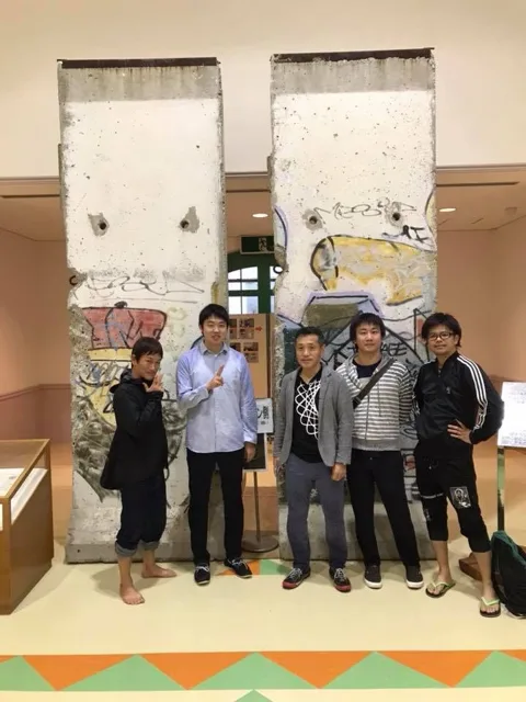 下地島空港での4人以上の参加者の集合写真