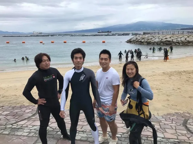 たまご専門店 TAMAGOYAでの4人以上の参加者の集合写真