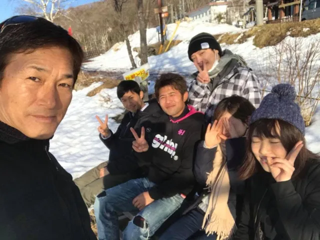 白樺湖温泉 すずらんの湯での雪山で集まった4人以上の参加者