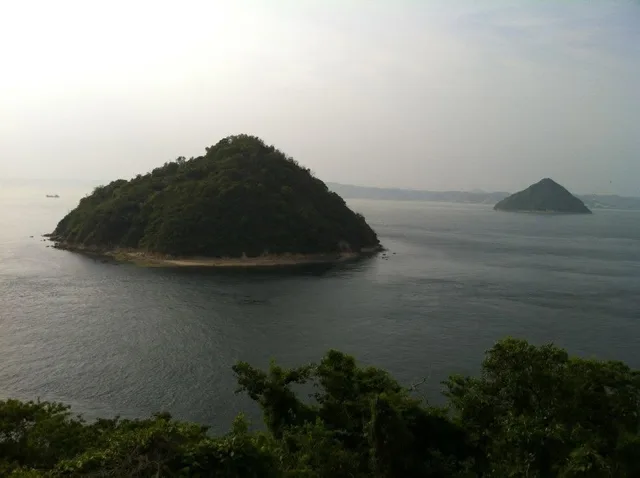 香川県・大崎の鼻での大崎の鼻から眺める瀬戸内海の島々