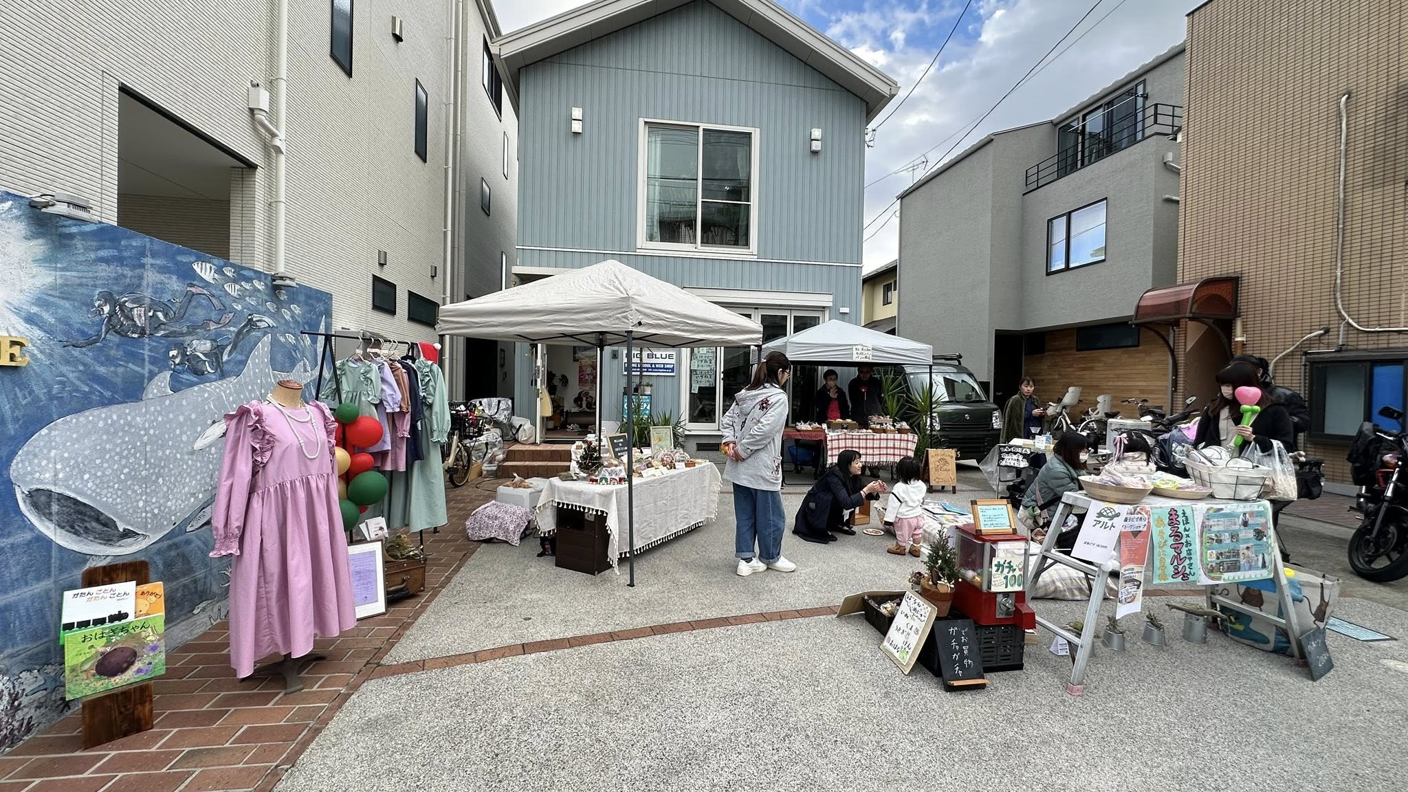 神奈川県大和市鶴間のレンタルスペース駐車場でのイベント風景