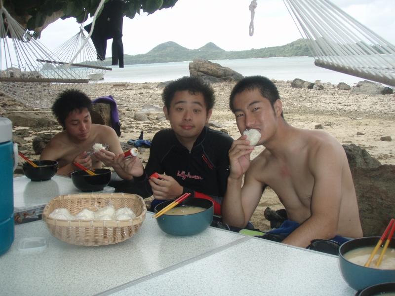 2008-11-06 02:00:01